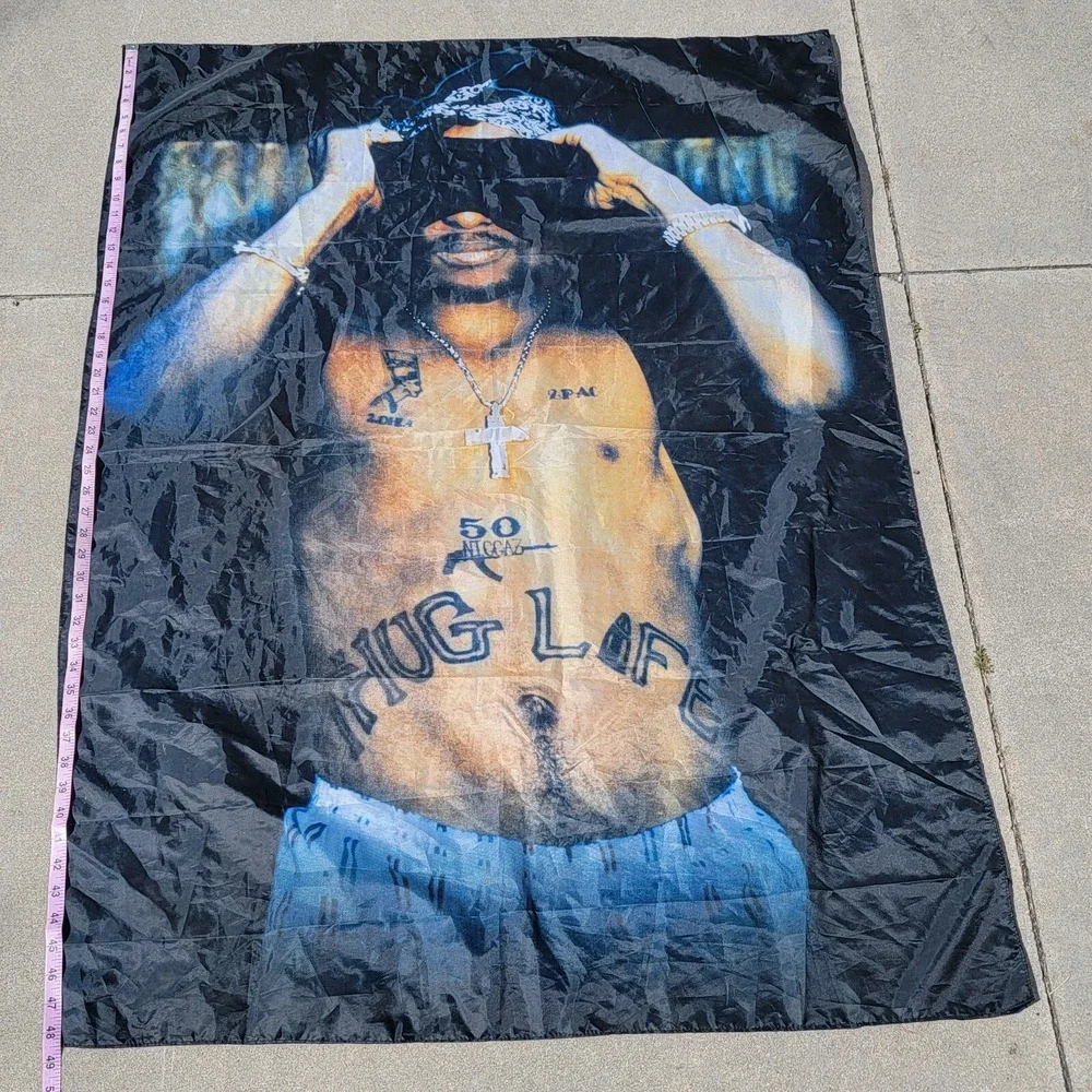 VTG 90s Tupac Shakur Thug Life Vertical Flag Banner Poster Tapestry 35.5 X 48.5